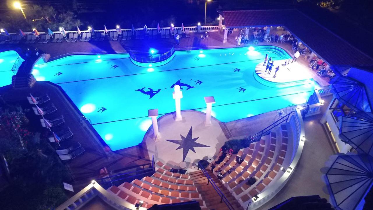 Artemisia Royal Park Club Hotel โอลลุนเดนิซ ภายนอก รูปภาพ