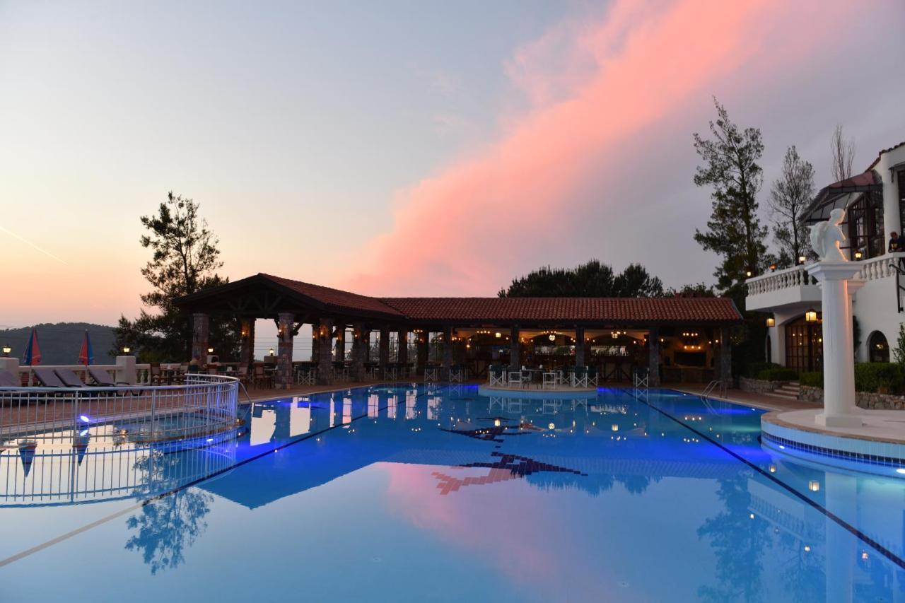 Artemisia Royal Park Club Hotel โอลลุนเดนิซ ภายนอก รูปภาพ